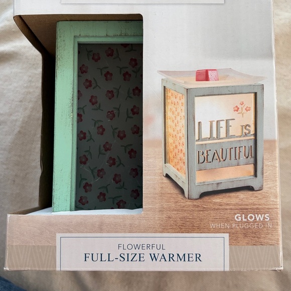 Scentsationals Flowerful Full-Size Warmer - Mint Green NWOT - Picture 2 of 9